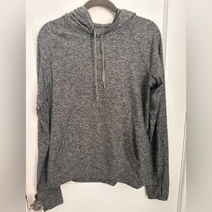 Outdoor Voices CloudKnit Hoodie
Heather Grey XL